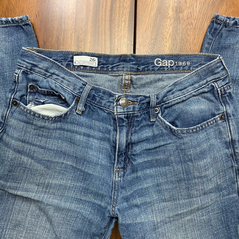 Gap sexy boyfriend jeans